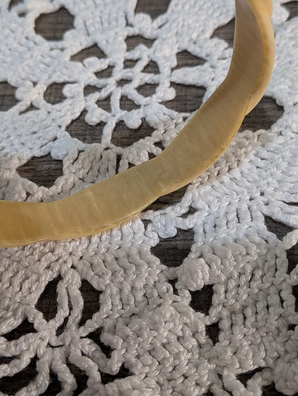 Cream Tan Twist Bangle Bracelet - Picture 5 of 6